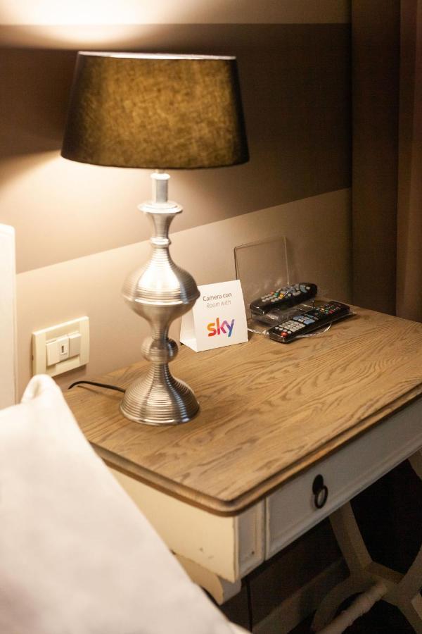 Like Home Boutique Hotel Azzano San Paolo Eksteriør bilde
