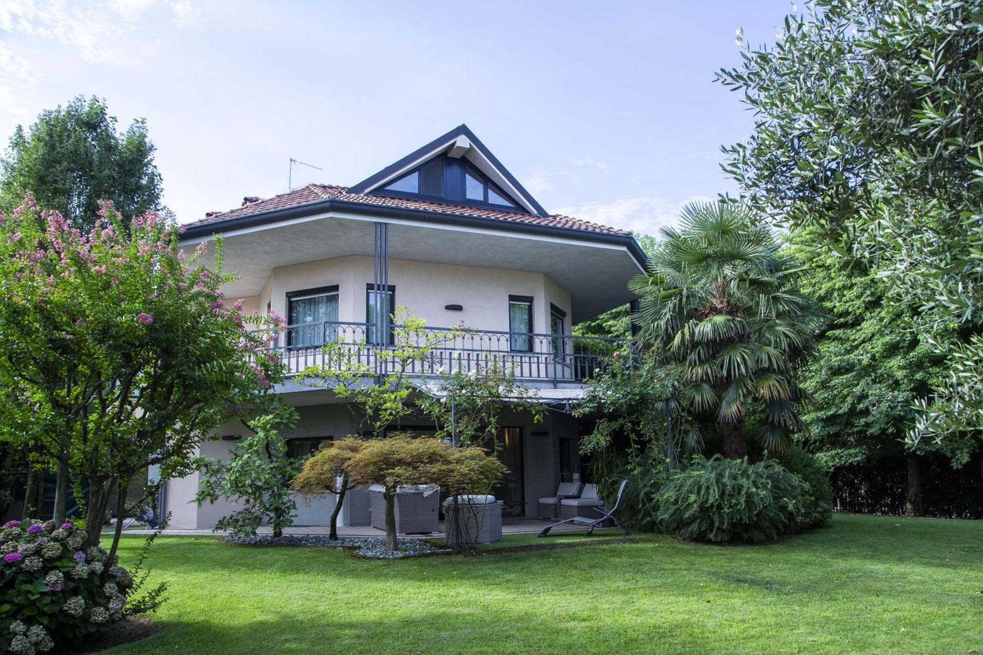 Like Home Boutique Hotel Azzano San Paolo Eksteriør bilde